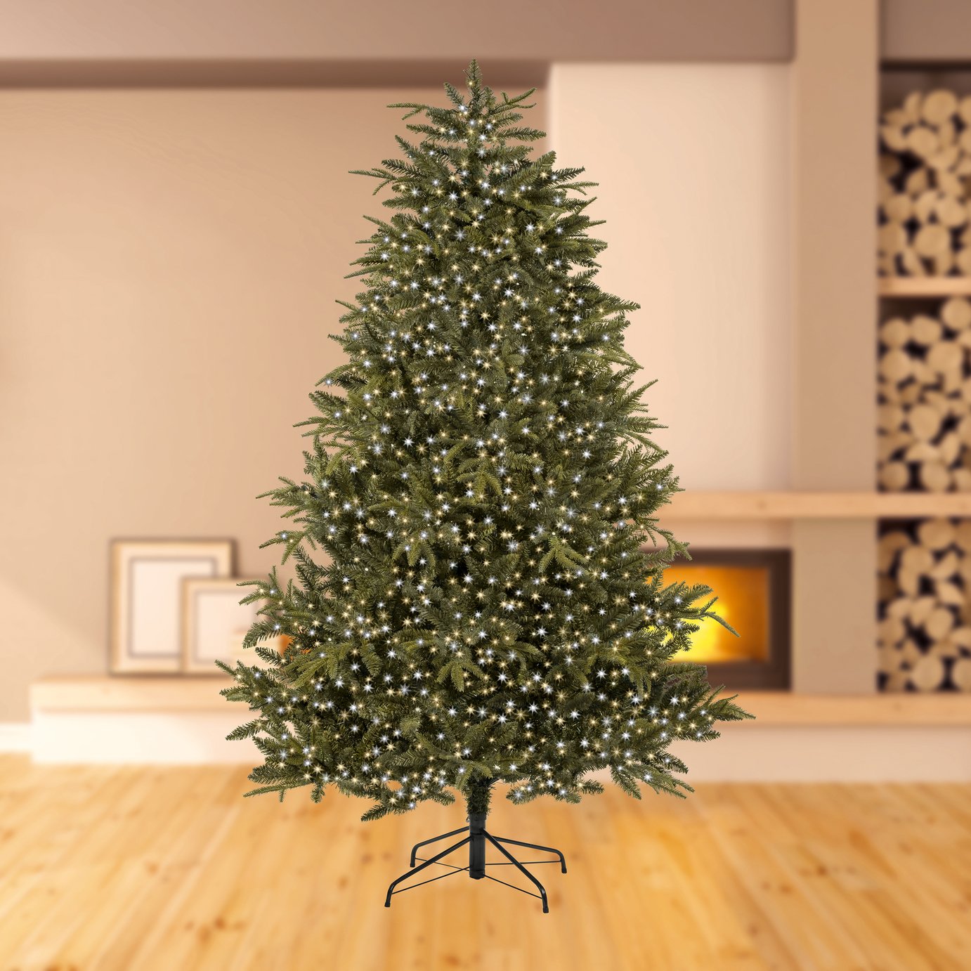 Premier Decorations 750 Warm White LED Christmas Tree Lights