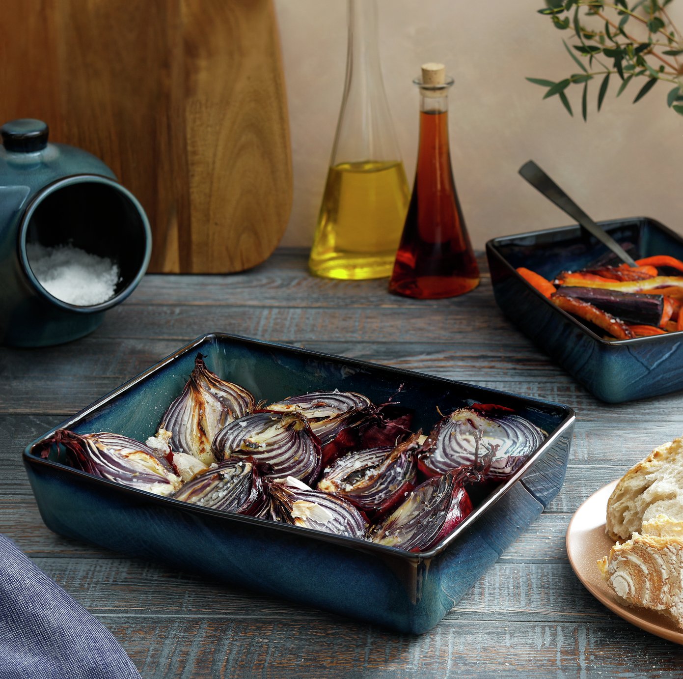 Habitat Navy Reactive Stoneware Roaster