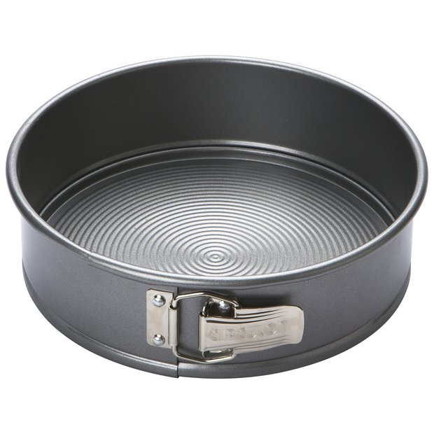  Prestige Inspire Round Cake Tin-9 inches, 24cm, Black