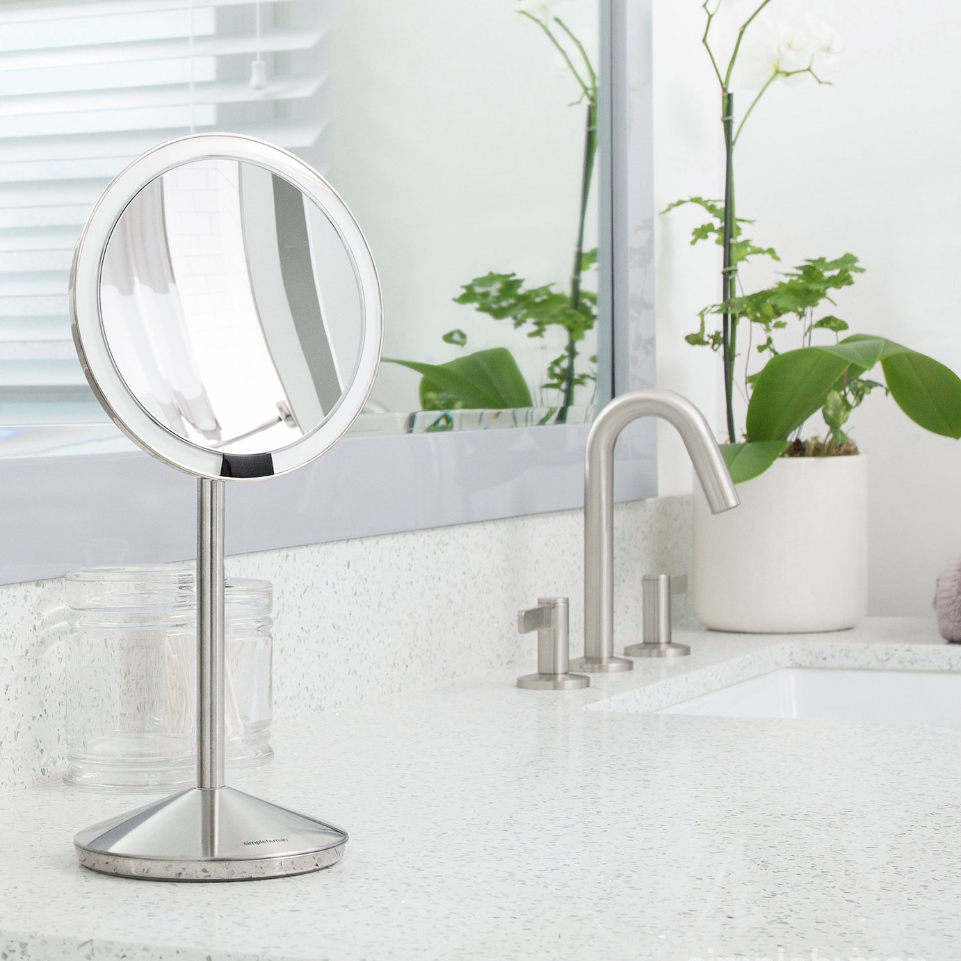 Simplehuman Fold Beauty Sensor Mirror 10x Magnified- Brushed