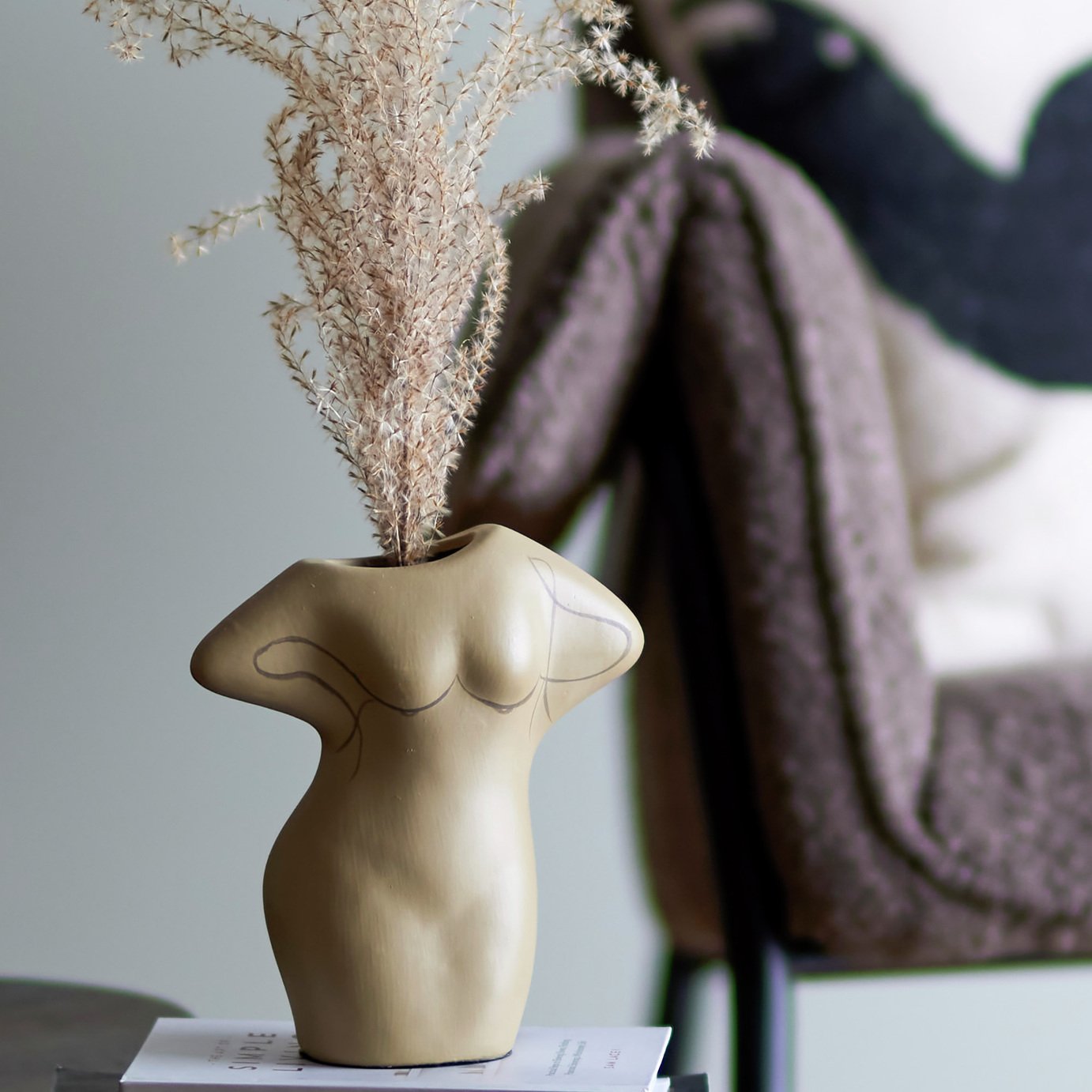 Bloomingville Terracotta Body Shaped Vase - Natural