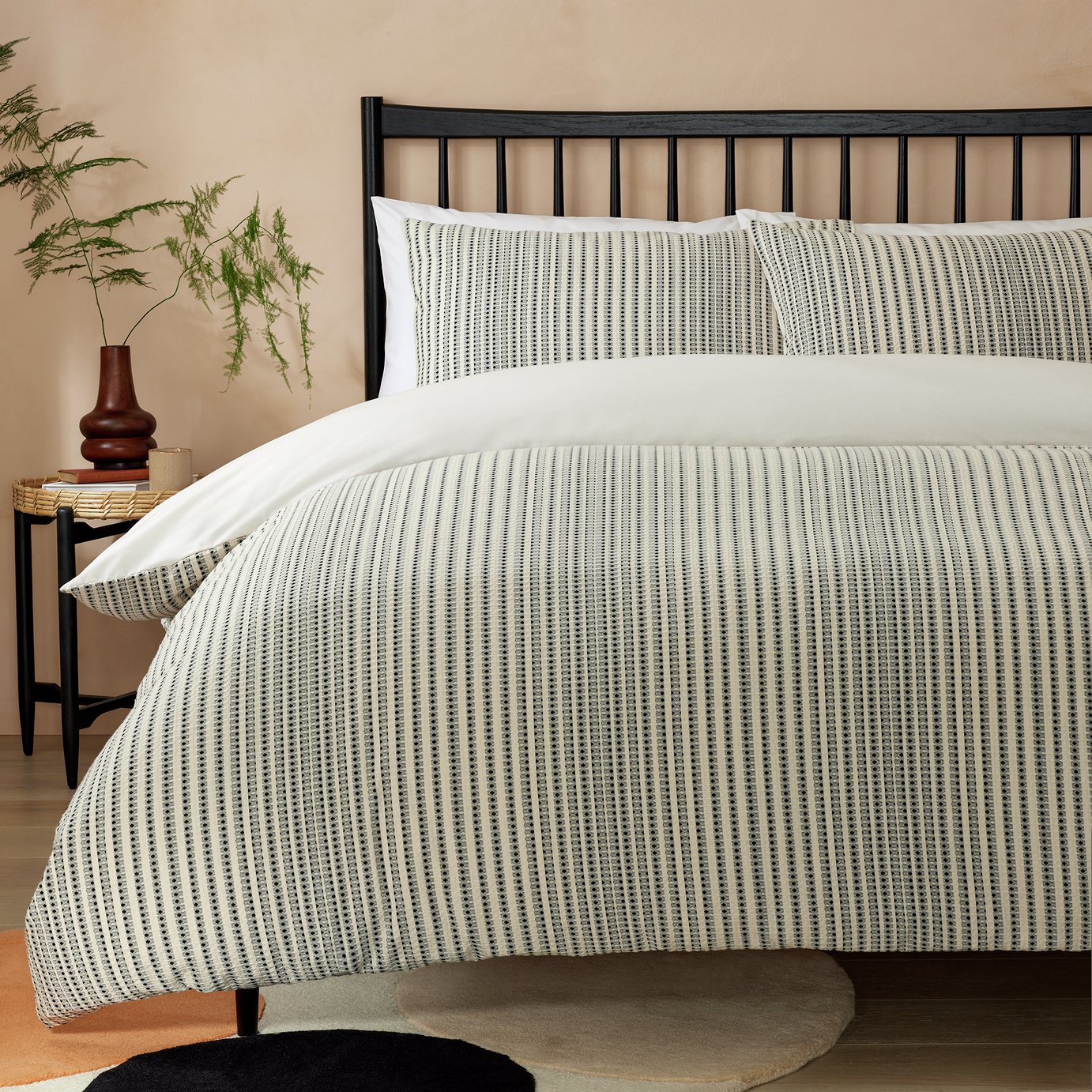 Habitat Textured Waffle Bedding Set