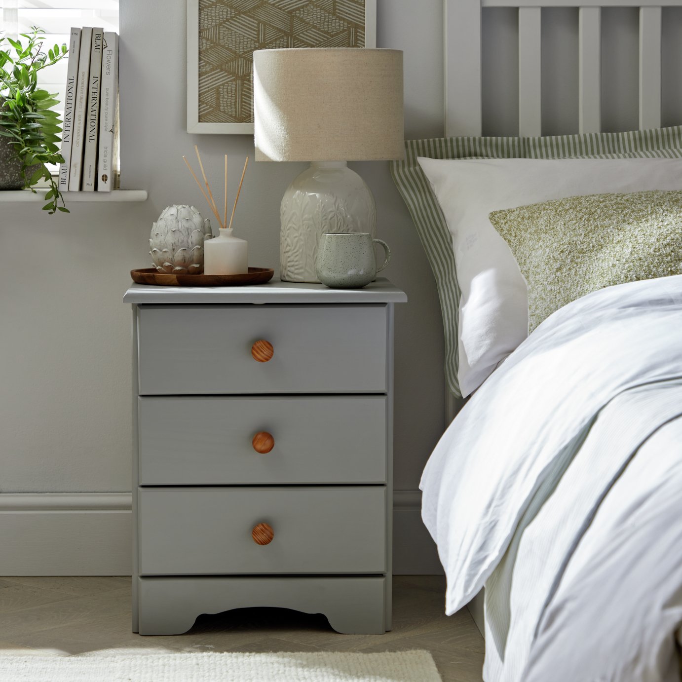 Argos Home Nordic 3 Drawer Bedside Table - Grey