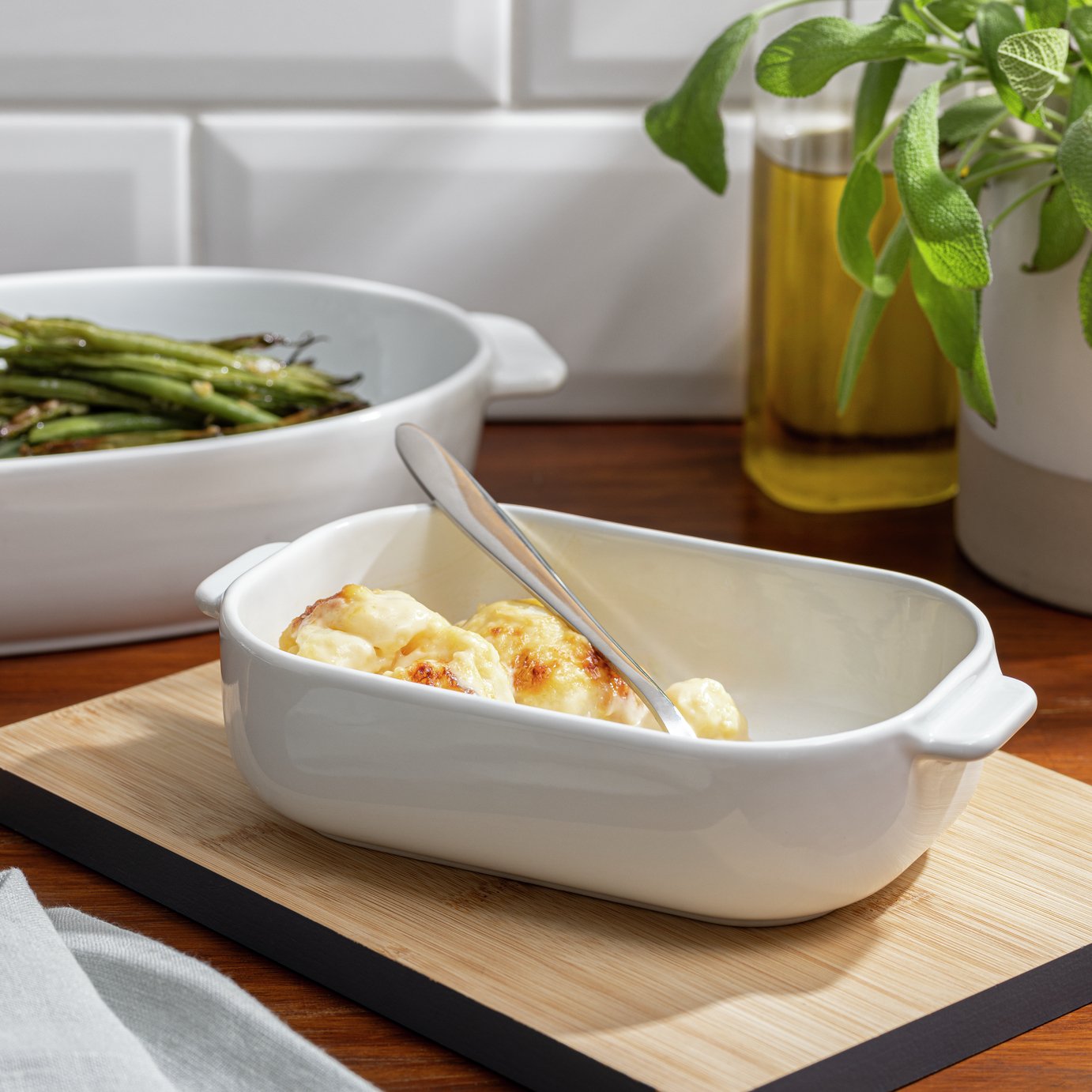 Habitat Riko 21cm Small Porcelain Rectangular Roaster