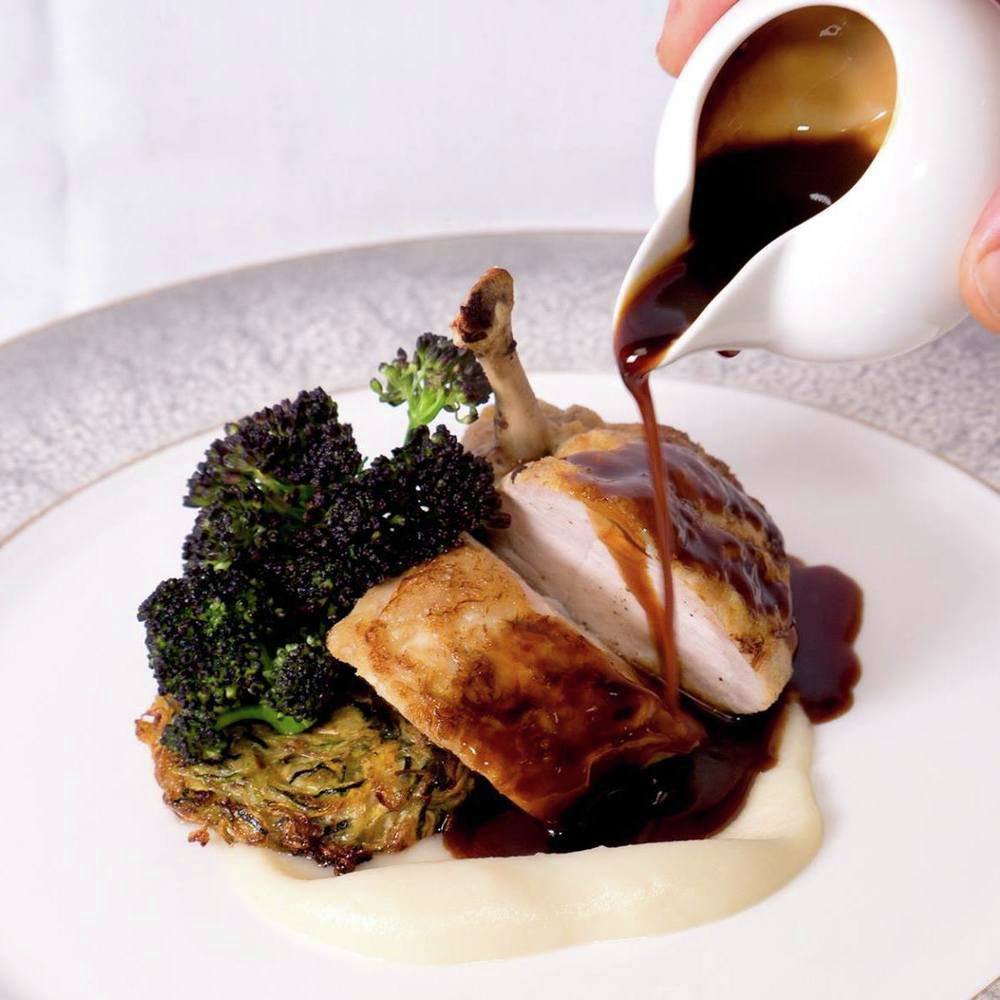 Red Letter Days 3 Course Lunch For Two At The Lowry Hotel