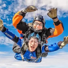 Buyagift Beginners Tandem Skydive For One Gift Experience