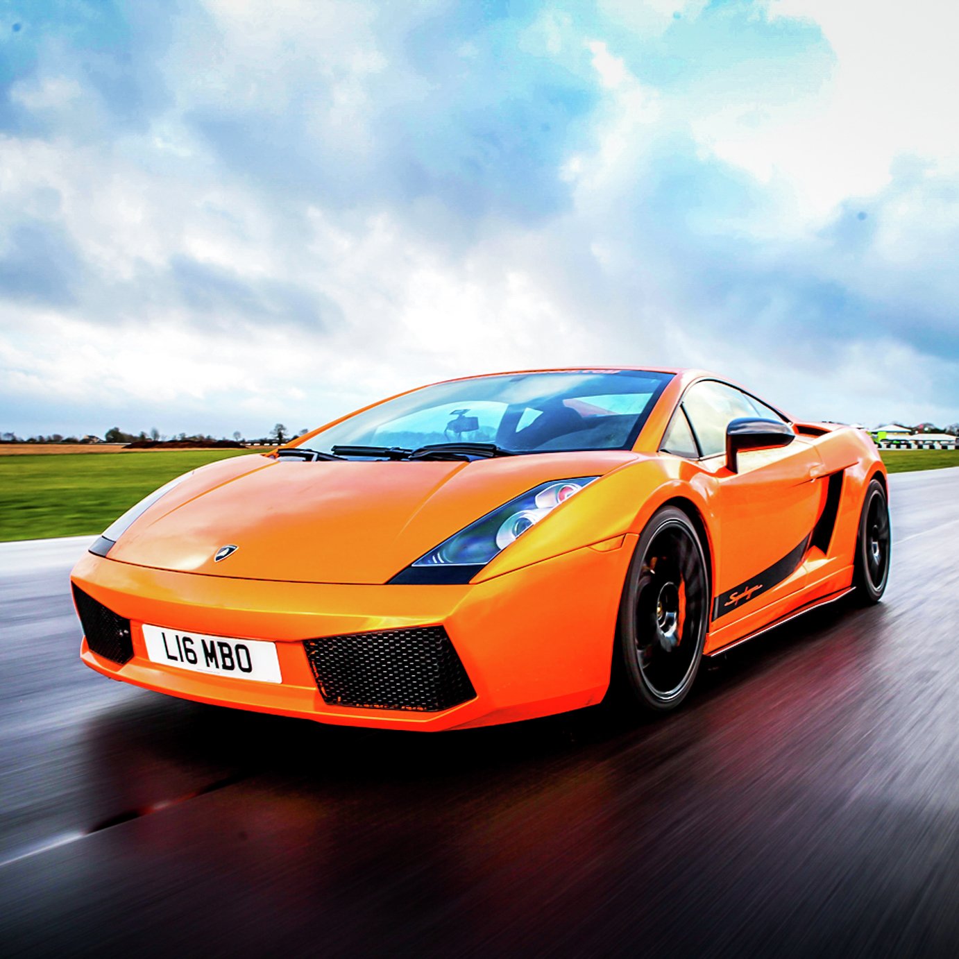 Activity Superstore Supercar Rush Gift Experience