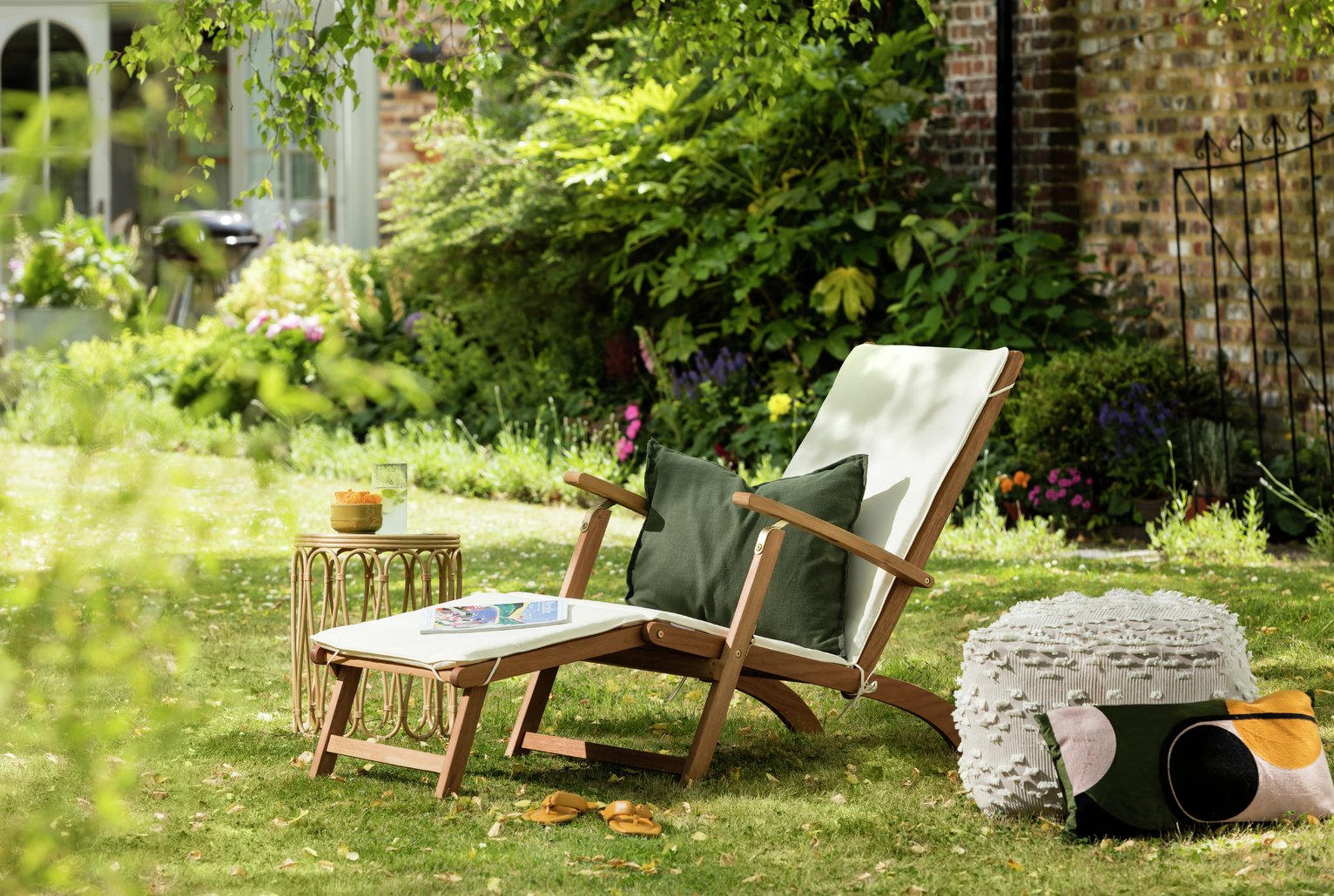 steamer garden loungers