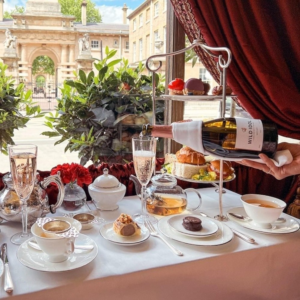 Red Letter Days The Rubens At Palace Champagne For Two