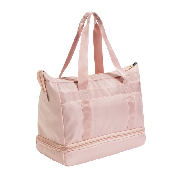 Buy Sports Tote Bag Pink Holdalls Argos