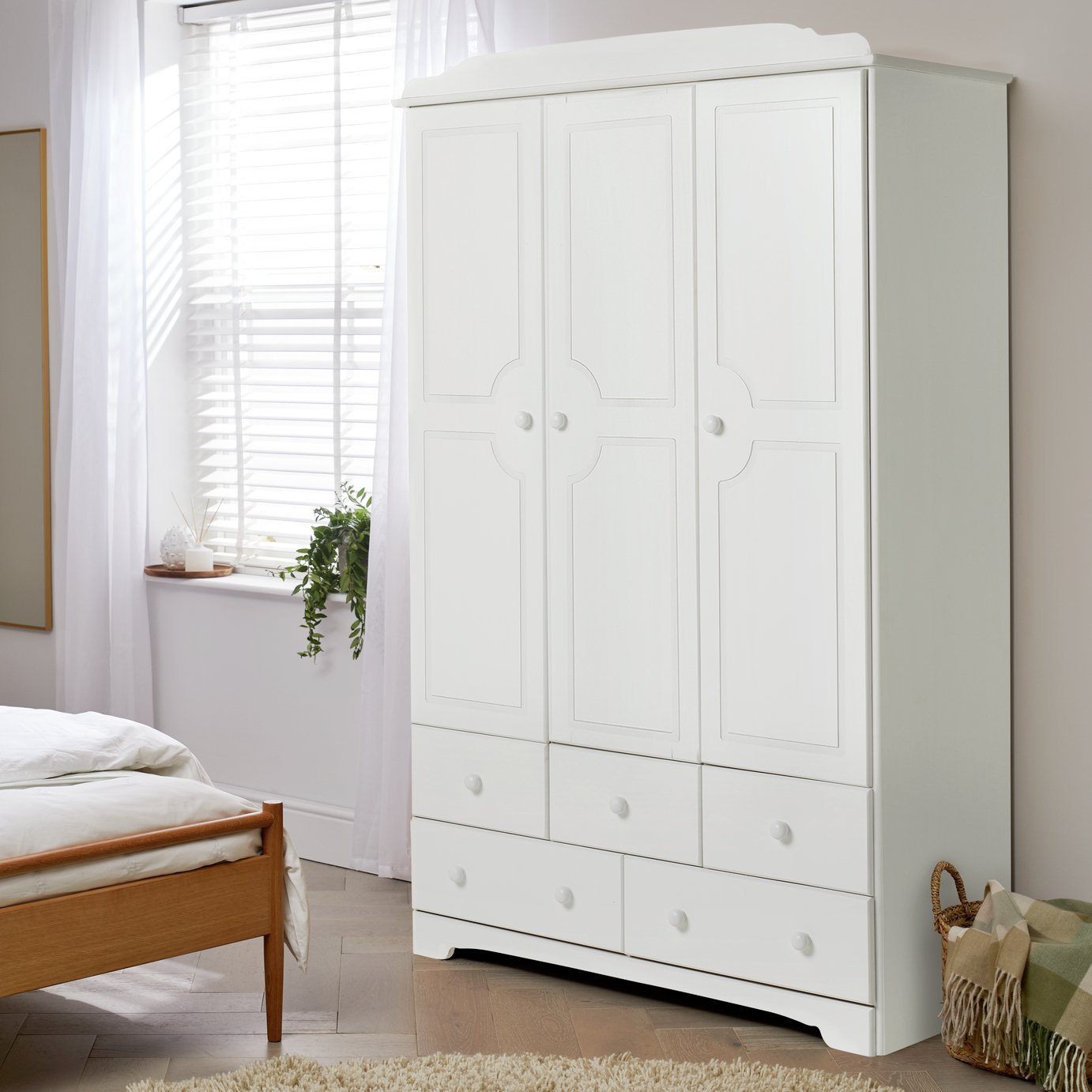 Argos Home Nordic 3 Door 5 Drawer Wardrobe - White