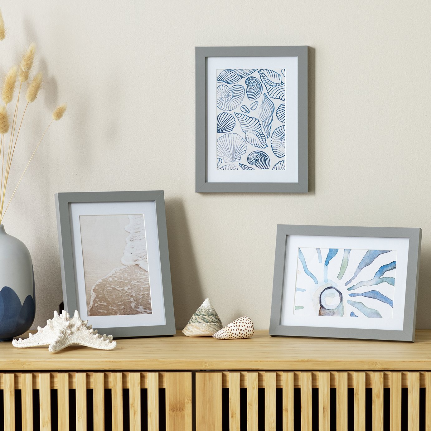 Habitat 3 Pack Grey Wooden Picture Frames - 4x6"