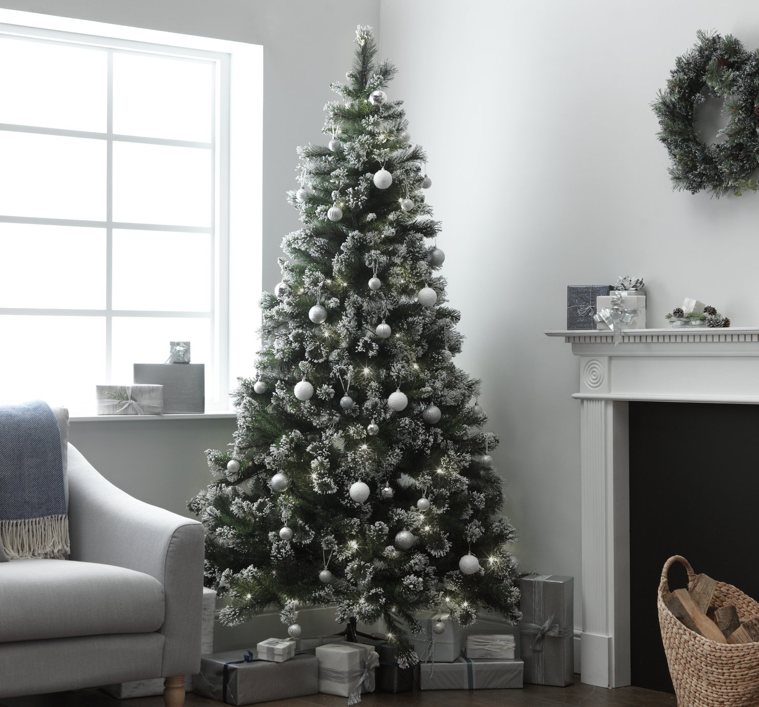 Cheap 7ft Pre Lit Christmas Tree - Christmas Cocktails 2021