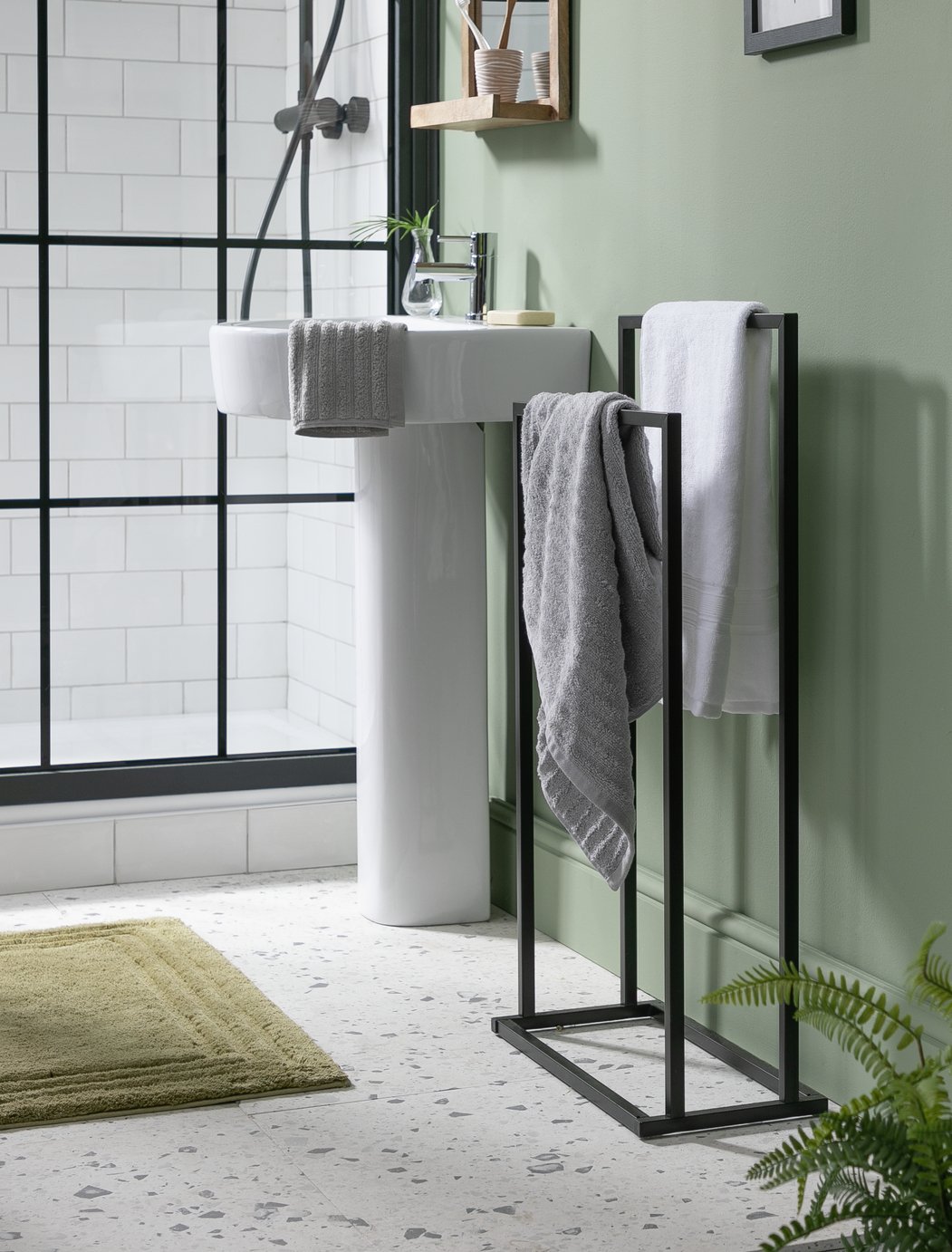 Habitat 2 Tier Freestanding Towel Rail - Black