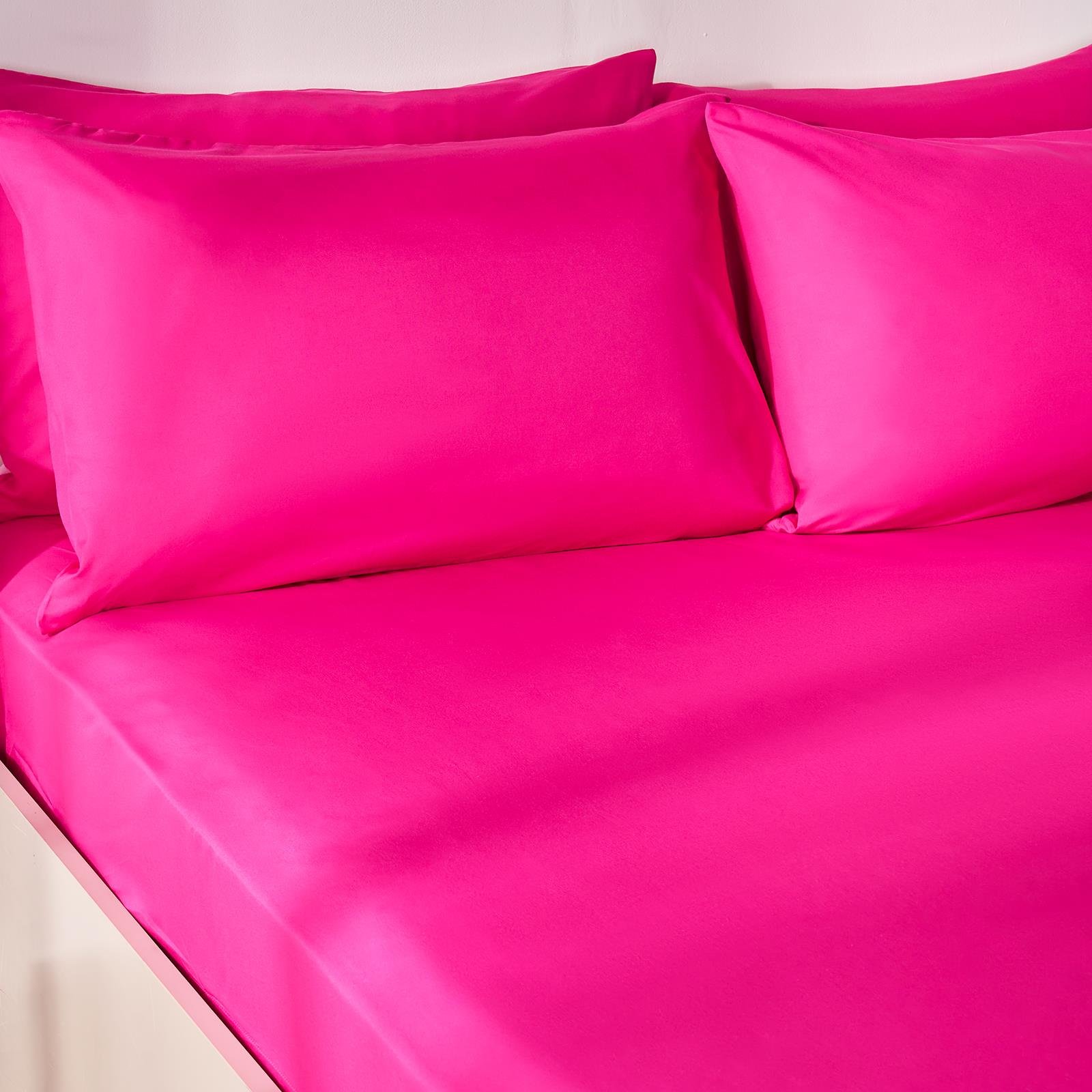 OHS Plain Microfibre Deep Fitted Bed Sheet Hot Pink - King