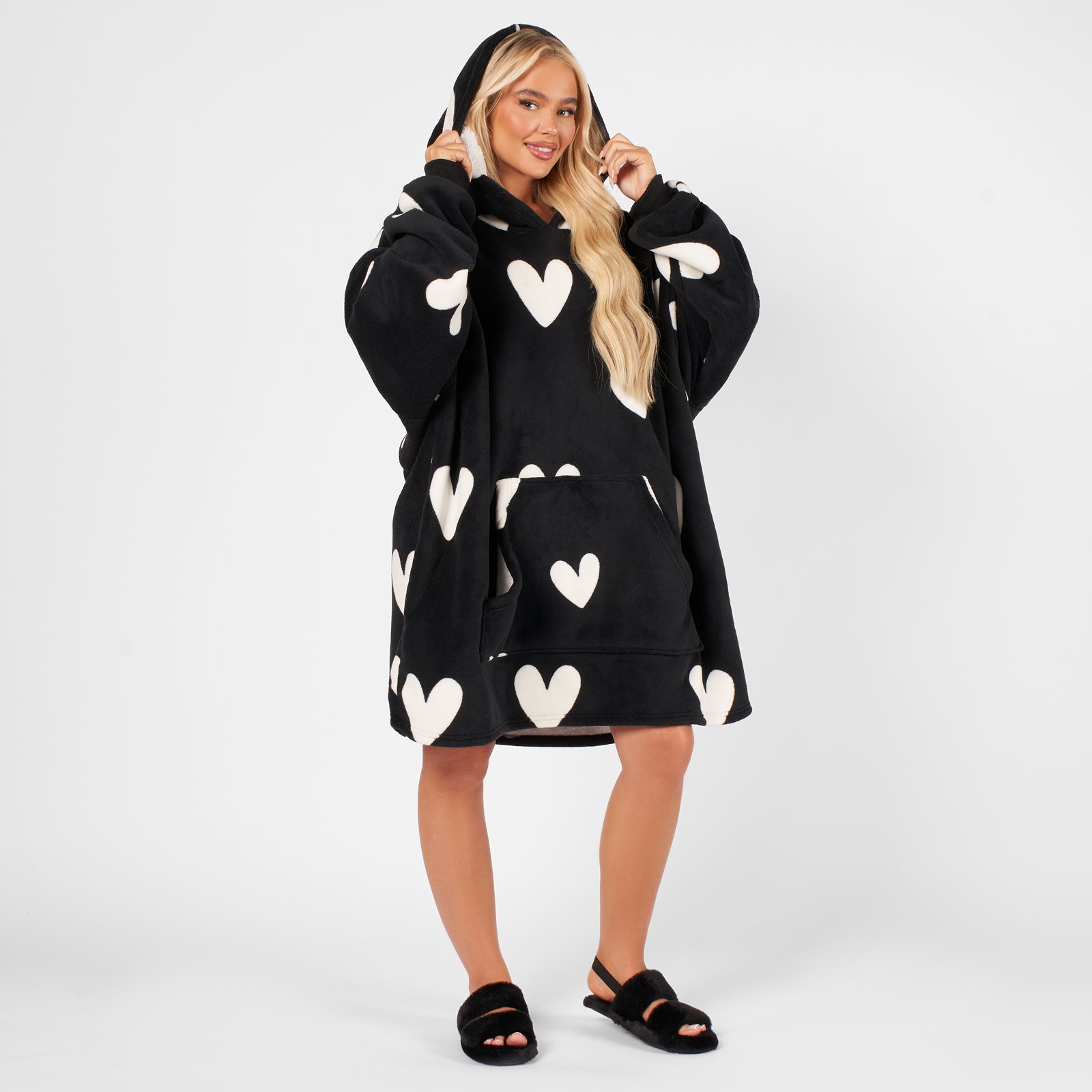 OHS Heart Print Hoodie Blanket - One Size - Black