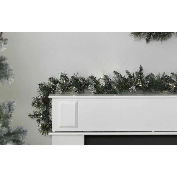 Pre Lighted Christmas Wreaths Garland