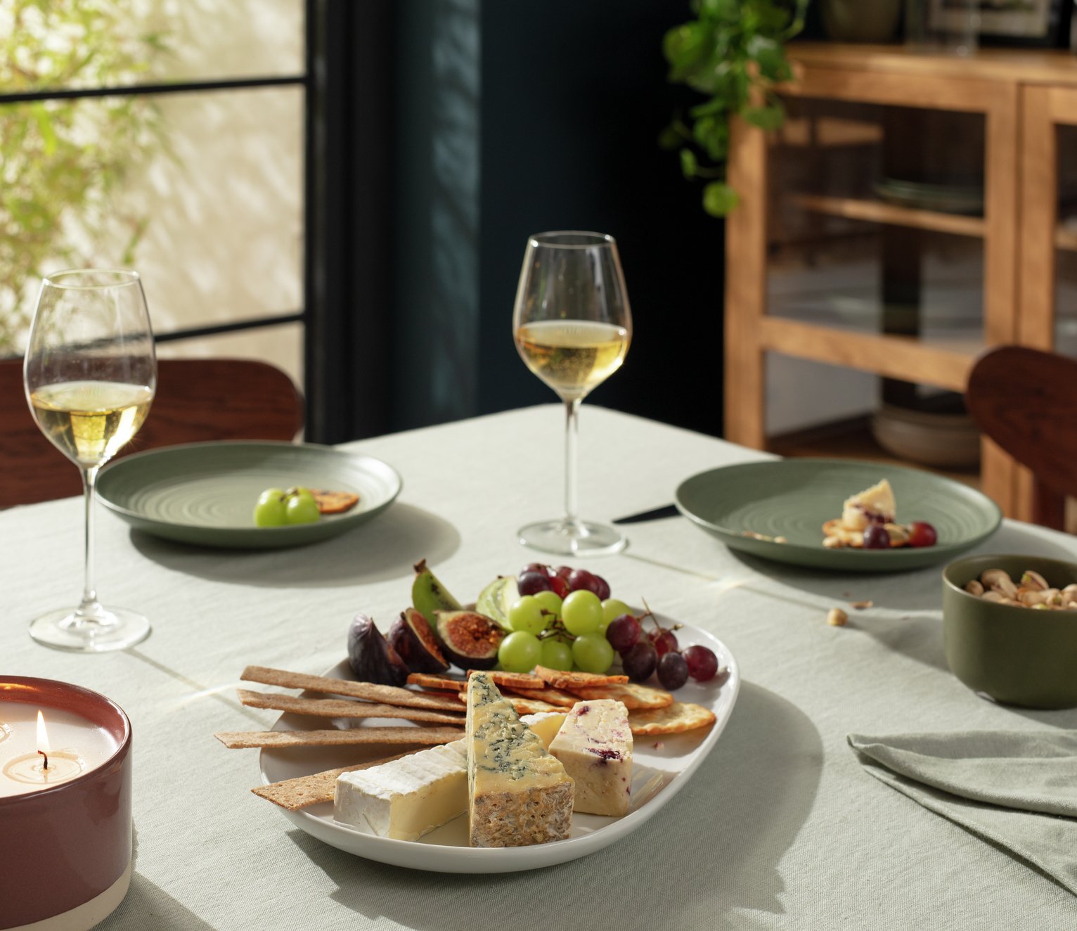 Habitat Riko Oval Porcelain Serving Platter - White