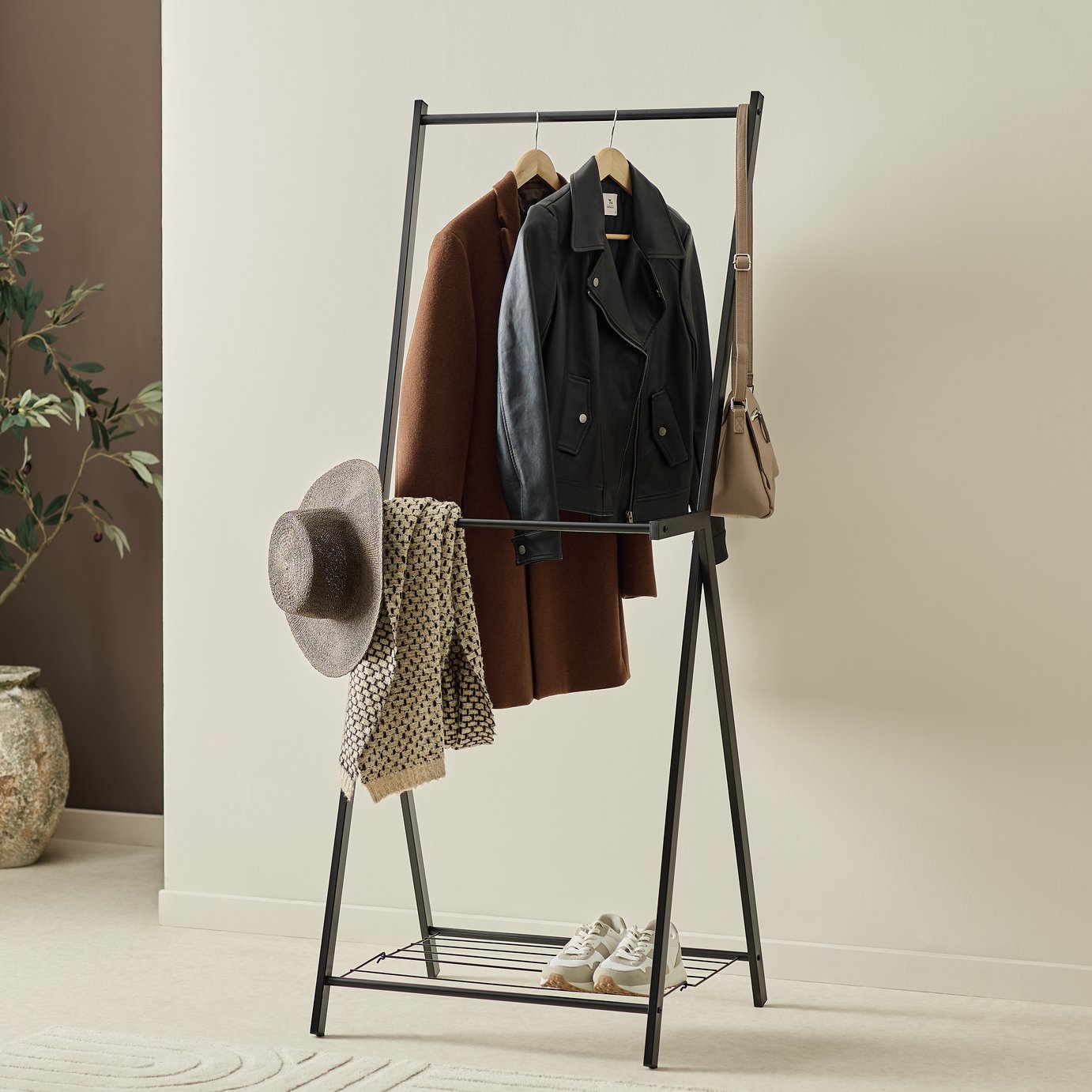 Argos Home Reece Two Tier Rail with Shelf - Black