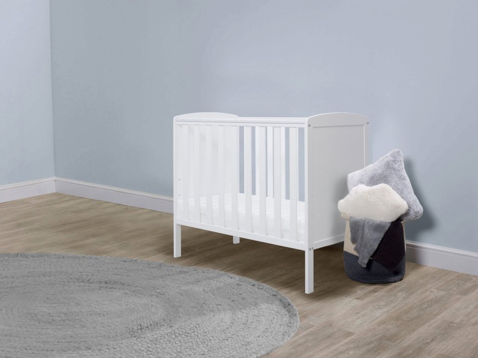 Ickle Bubba Coleby Space Saver Cot- White