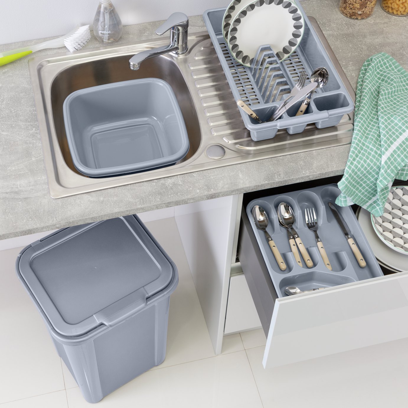 Argos Home 4 Piece Kitchen Bin Set - Grey