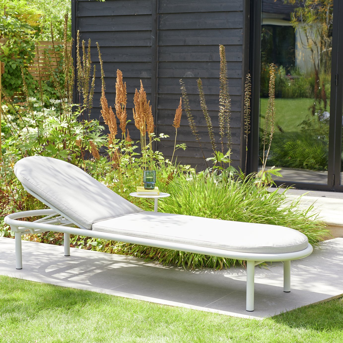 Habitat Rome Metal Sun Lounger - Beige