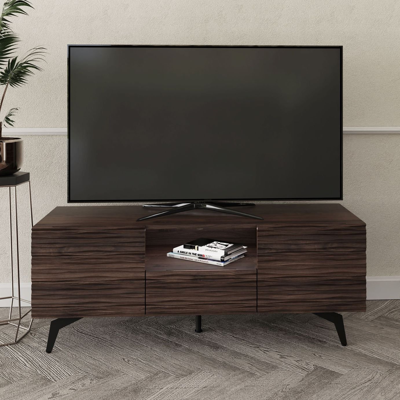 GFW Bantham 2 Door and 1 Drawer TV Unit - Walnut