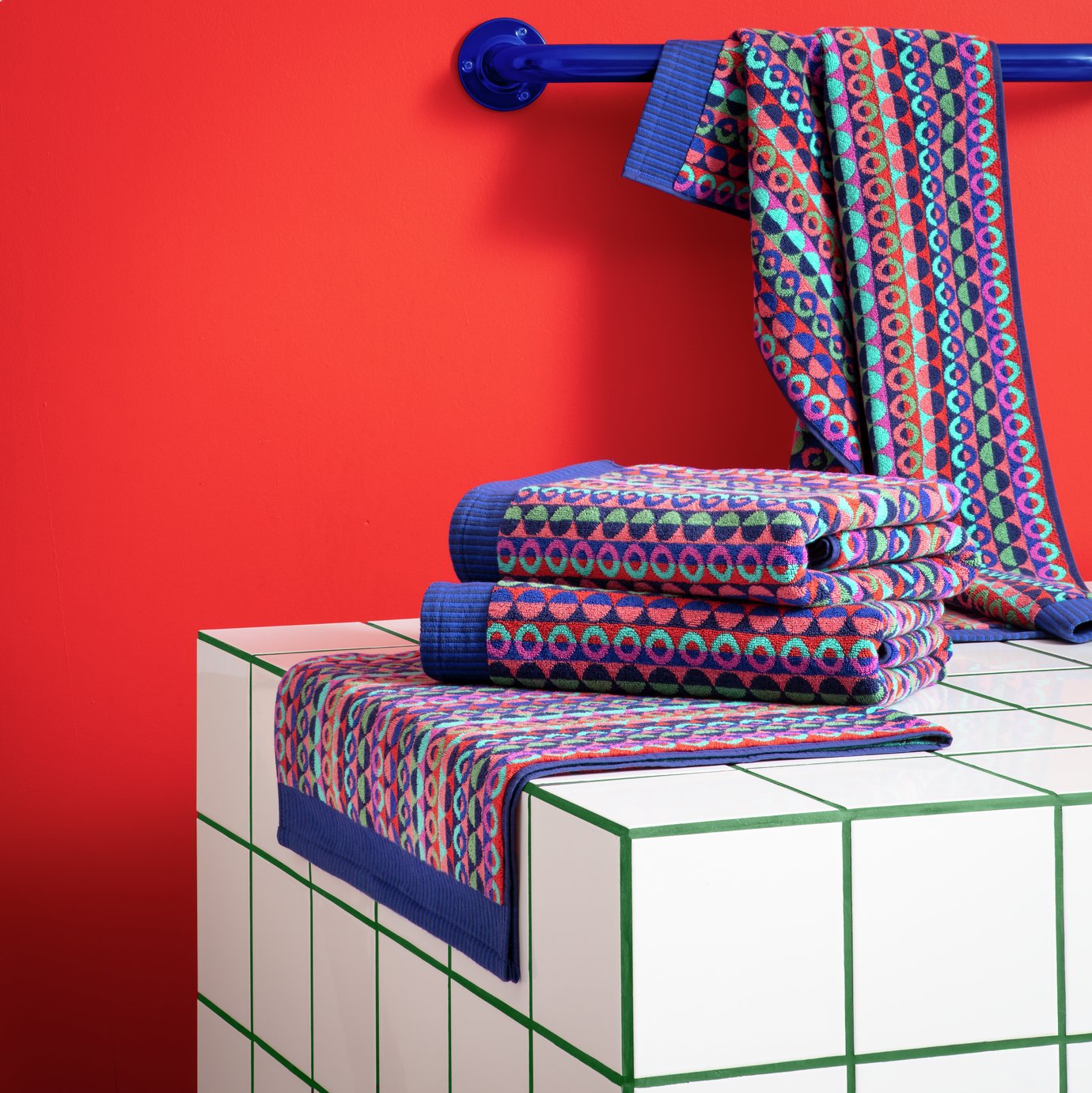 Habitat 60 Ronda Circles Towel Bale by Margo Selby - Multi