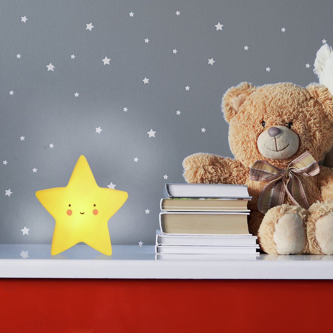 Searchlight Star Battery Powered Night Light - Yellow