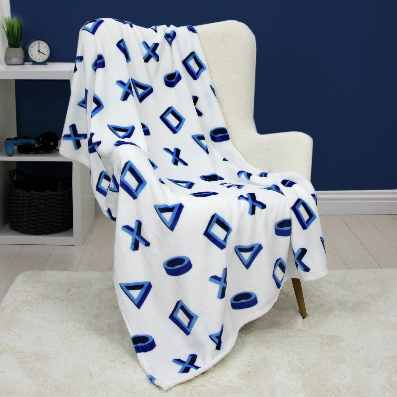 PlayStation Levels Fleece Throw - Blue & White - 150x100cm