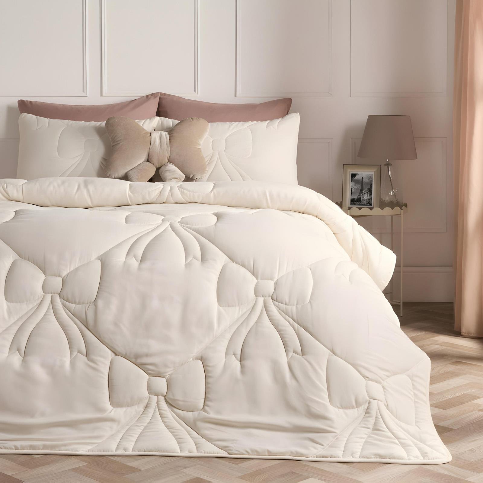 OHS Ivory Bow Lattice Coverless 7.5 Tog Duvet Bedding Set - Single