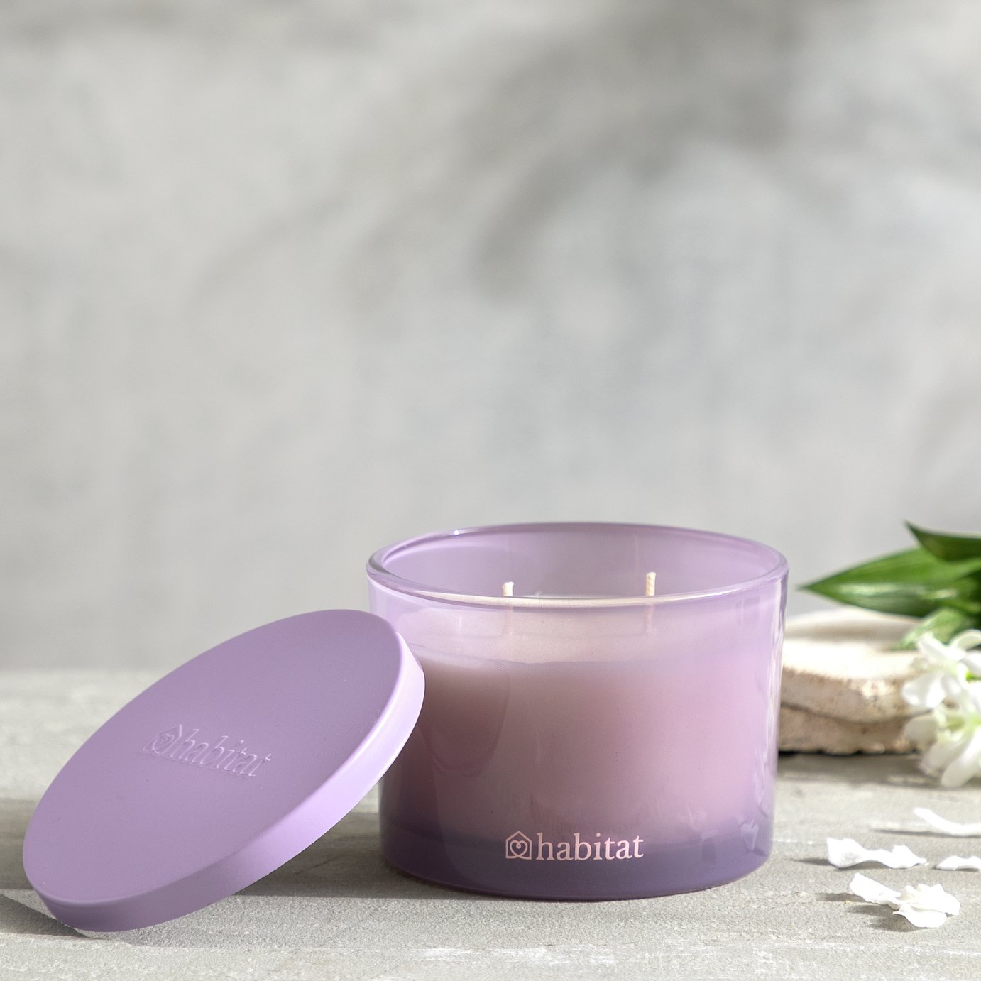 Habitat Large Multi Wick Candle - Jasmine & Pineapple Flower