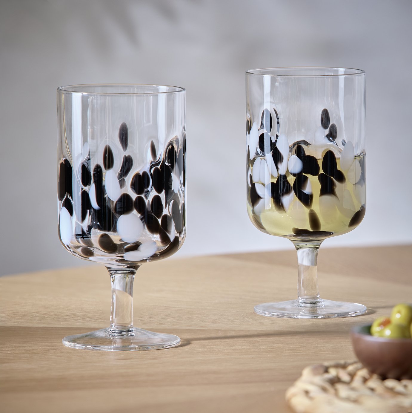 Habitat Confetti Set of 2 White Wine Glasses 