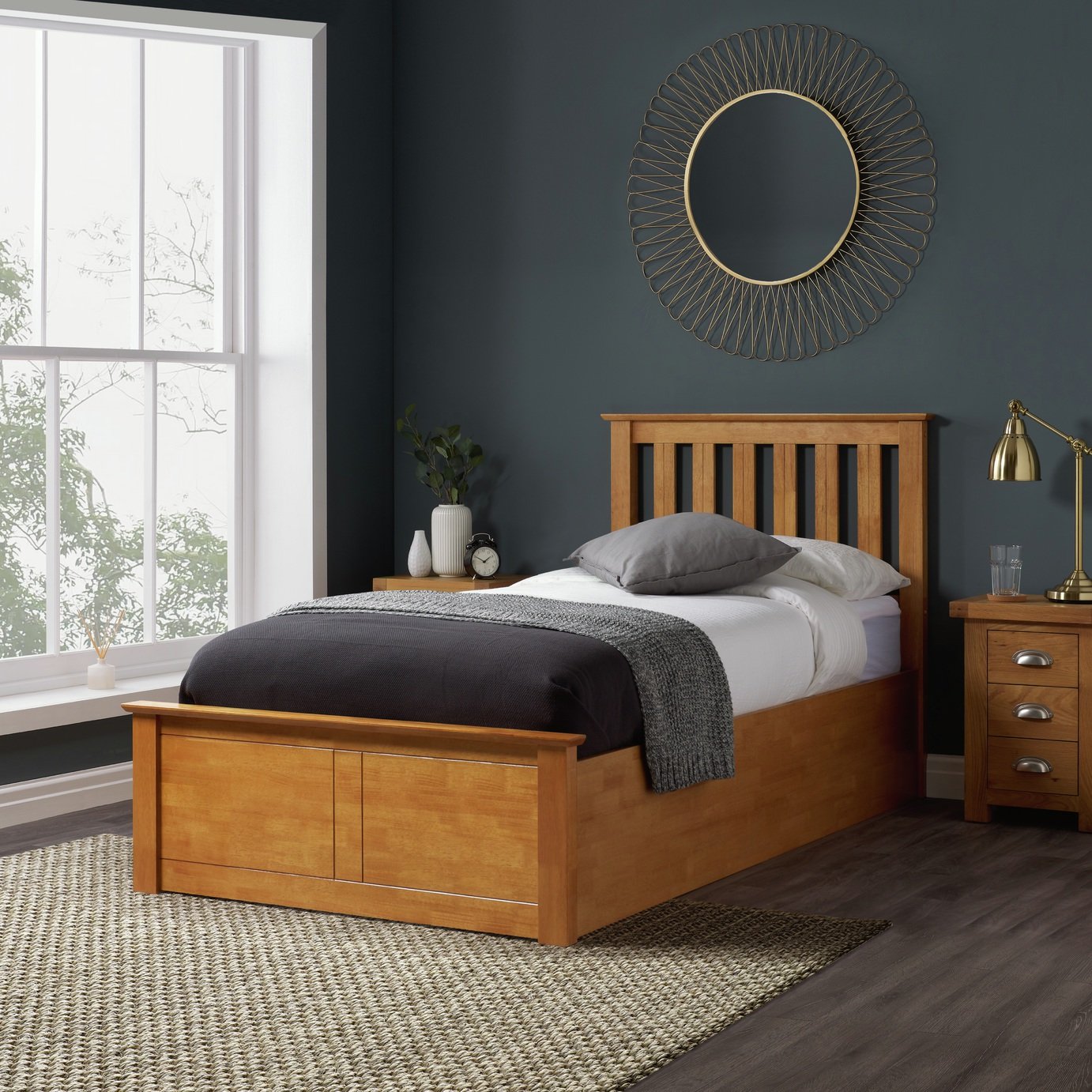 Birlea Phoenix Ottoman Bed