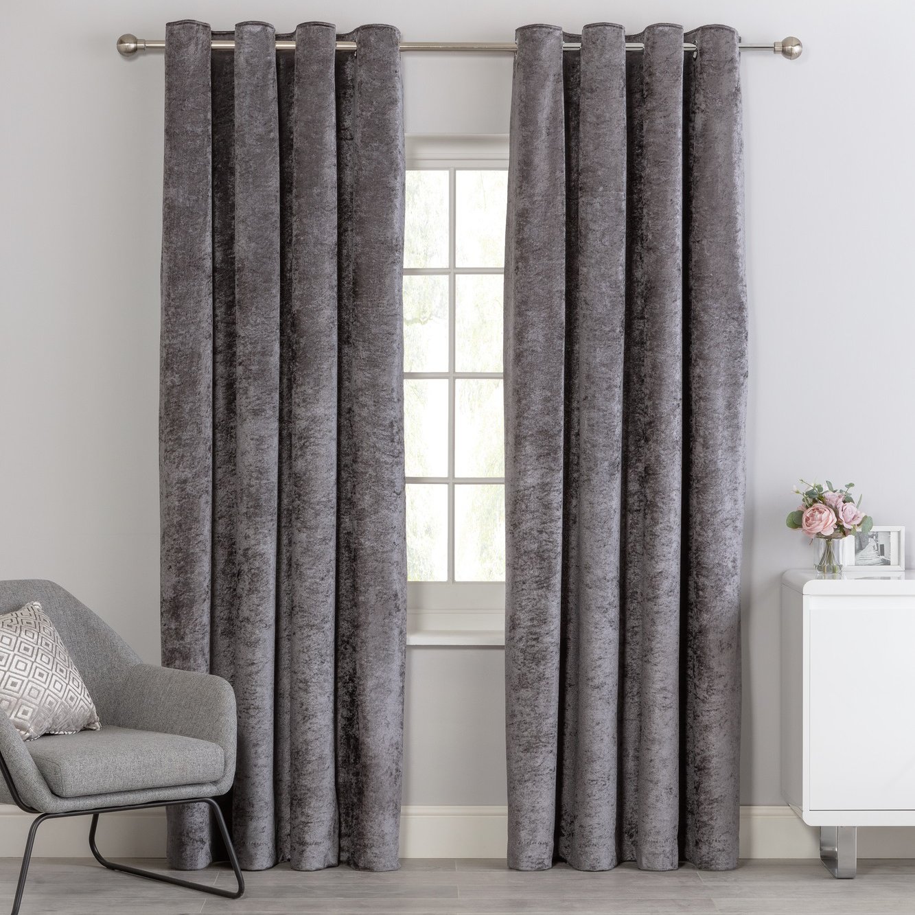 Argos Home Crushed Velvet Fully Lined Eyelet Curtains
