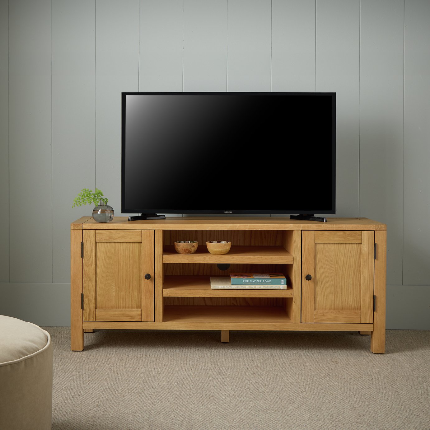 Habitat Finchley 2 Door TV Unit - Natural