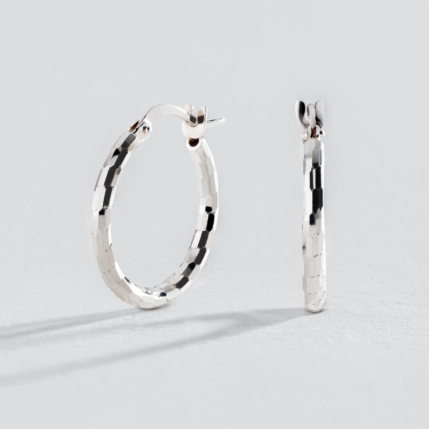 Revere Italian Sterling Silver Diamond Cut Hoop Earrings