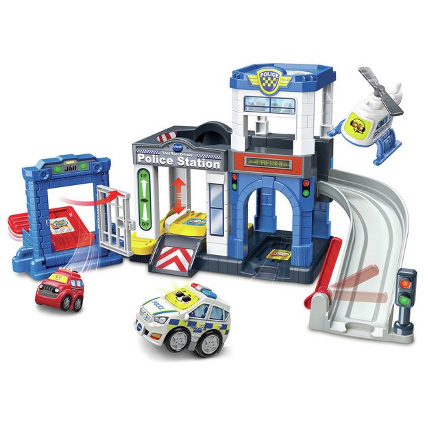 Vtech toot toot hot sale drivers police station