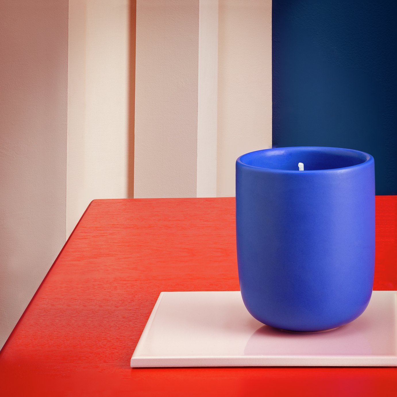 Habitat 60 Large Scented Candle - Black Tea & Vetiver