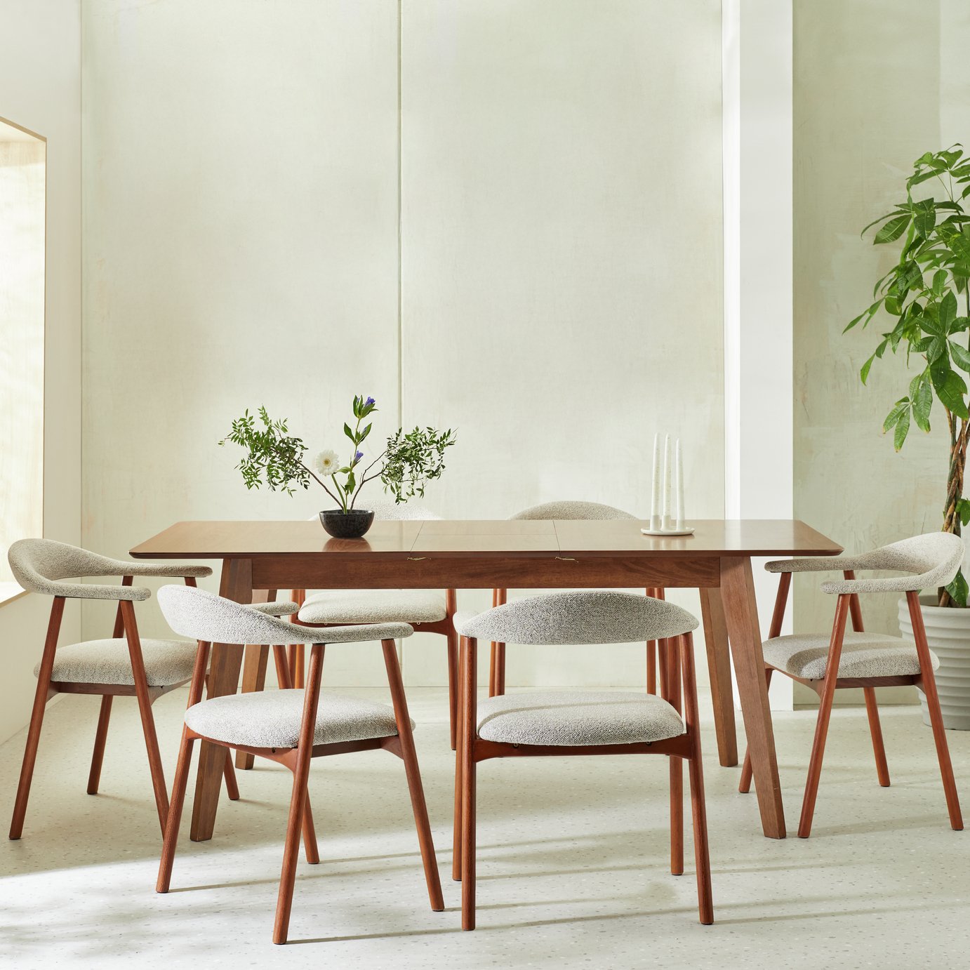 Habitat Callan Extend Walnut Dining Table & 6 Walnut Chairs