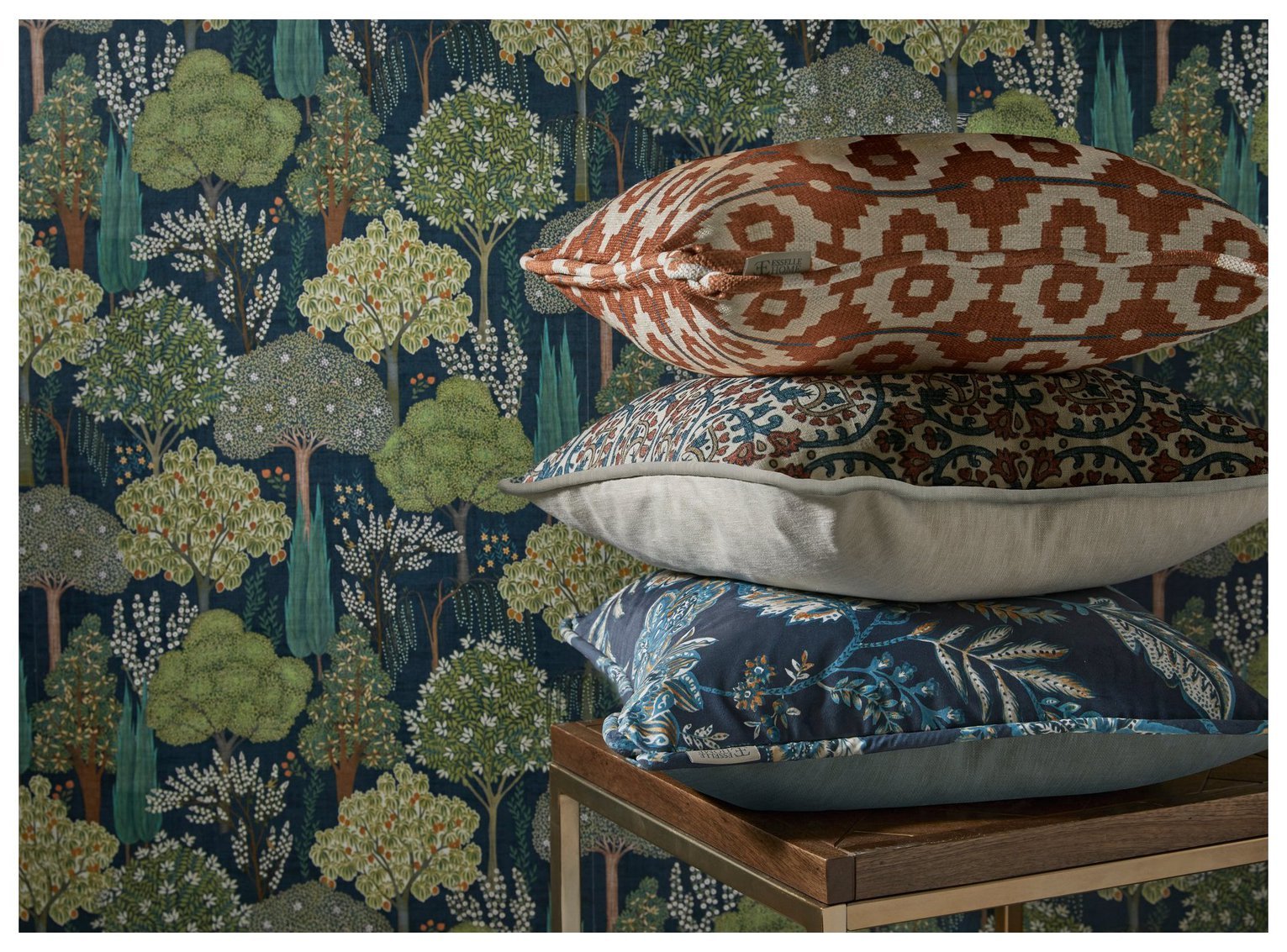 Esselle Home Persian Oasis Green Wallpaper