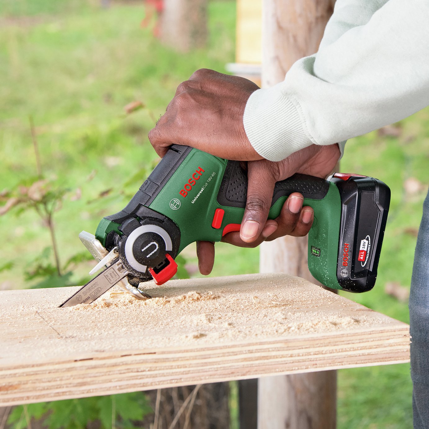 Bosch UniversalCut 18V-65 Cordless Saw