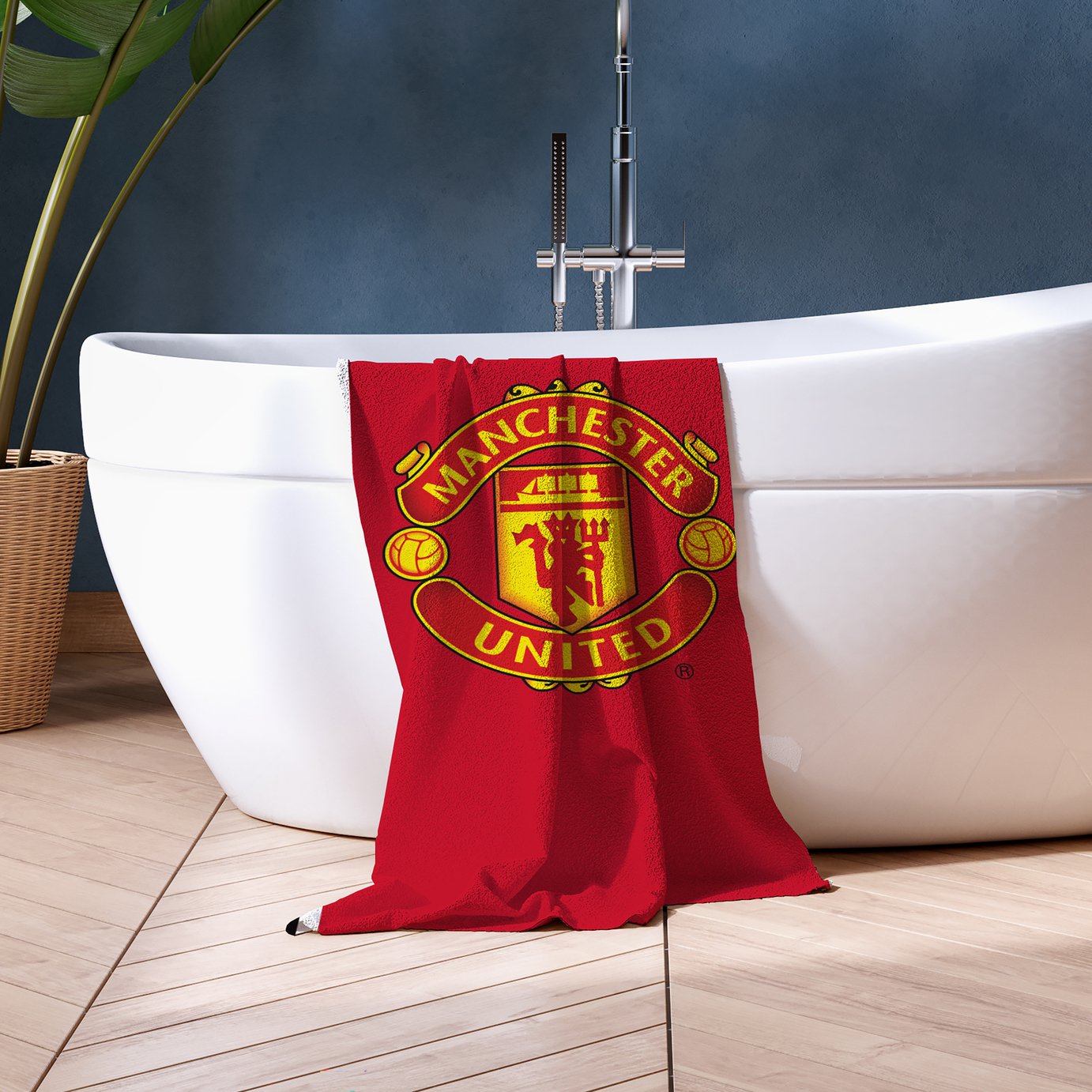 Manchester United Beach Towel - Red - 150x75cm