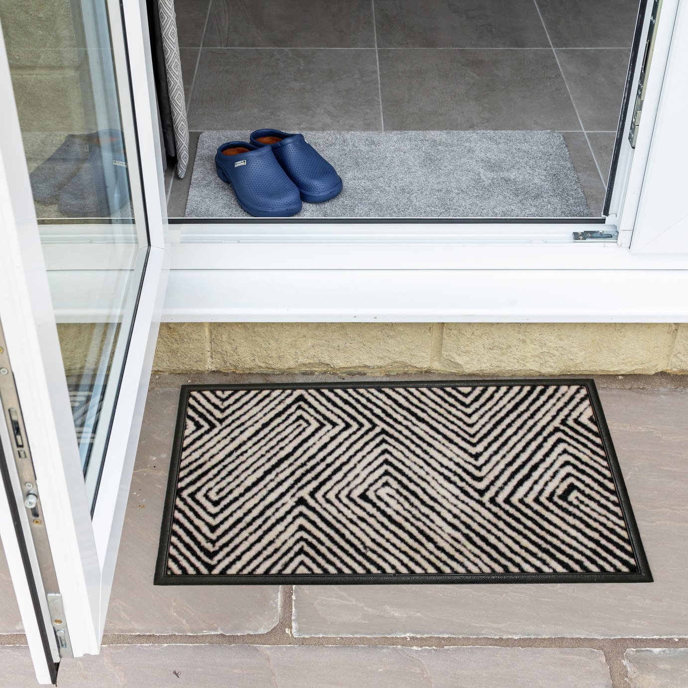 Mighty Mats Super Sorb Abstract Monochrome Doormat - 45x75cm