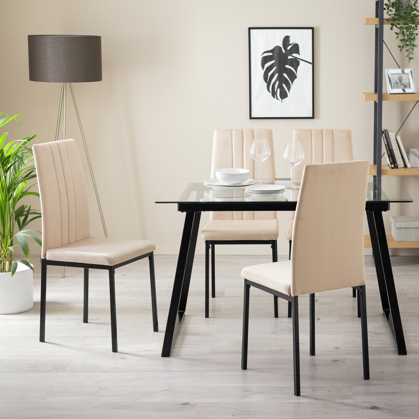 Argos Home Tyrus Glass Dining Table & 4 Chairs