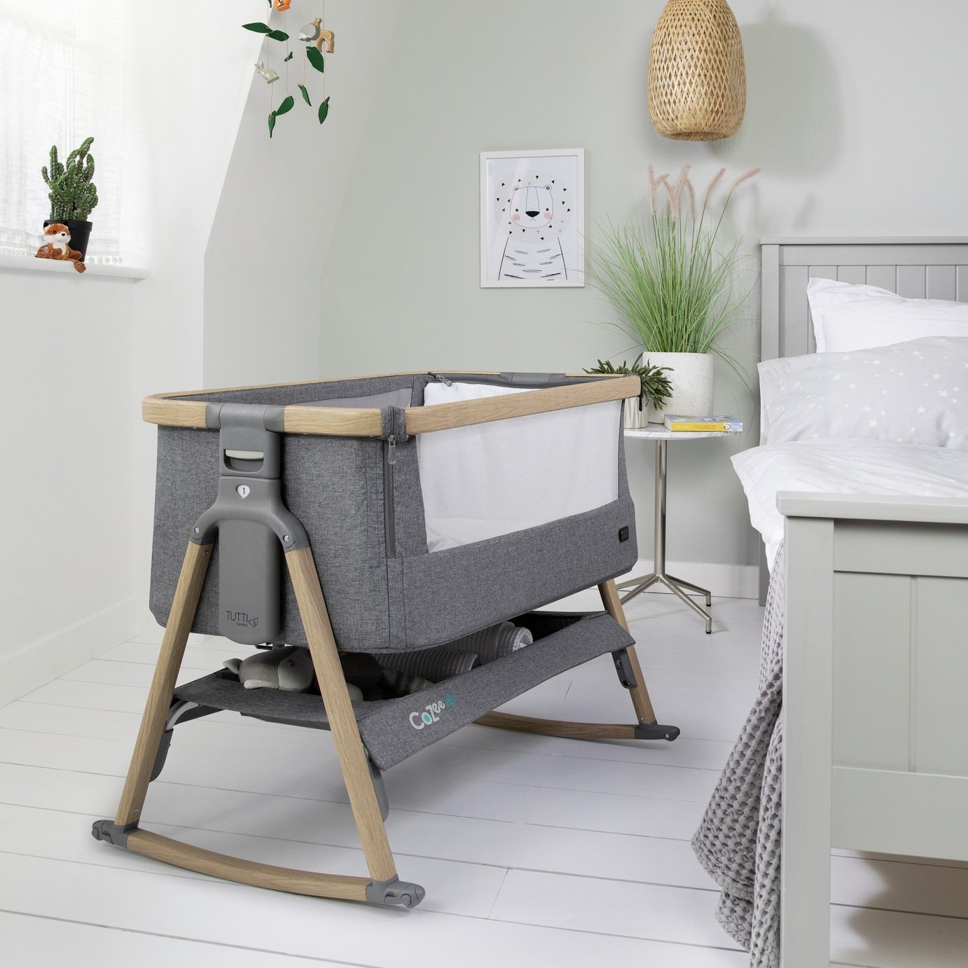 Tutti Bambini Cozee Air Crib Oak Charcoal