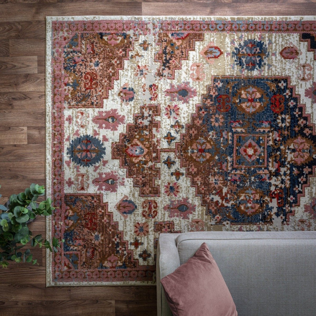 Mega Flooring Beige Traditional Bordered Rug - 120 x 170cm
