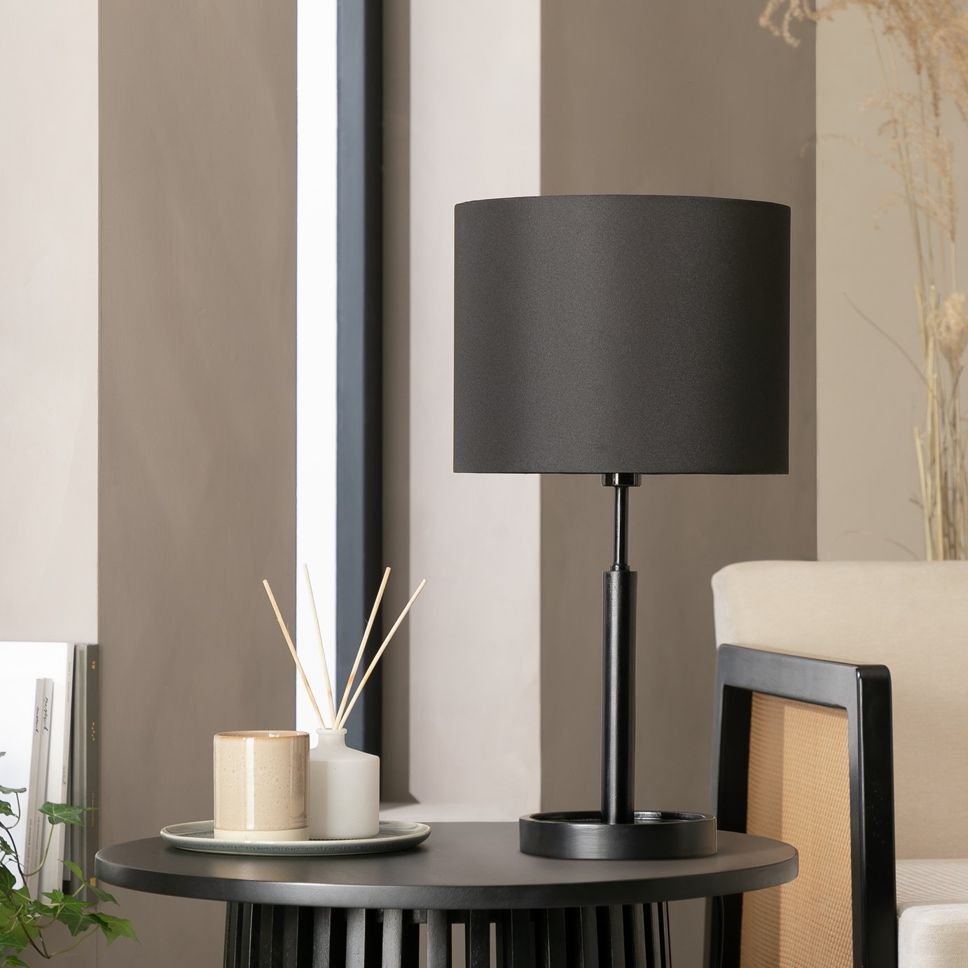 Argos Home Gloss 47cm Pine Wood Table Lamp - Black