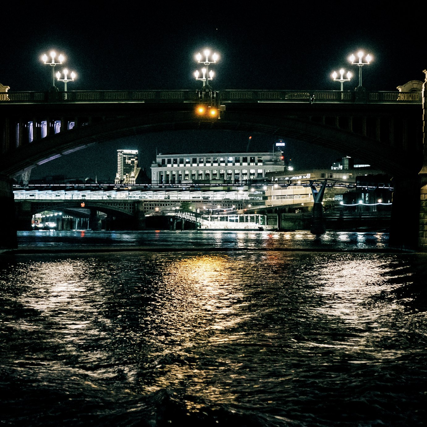 Activity Superstore London Ghost Boat Tour For Two