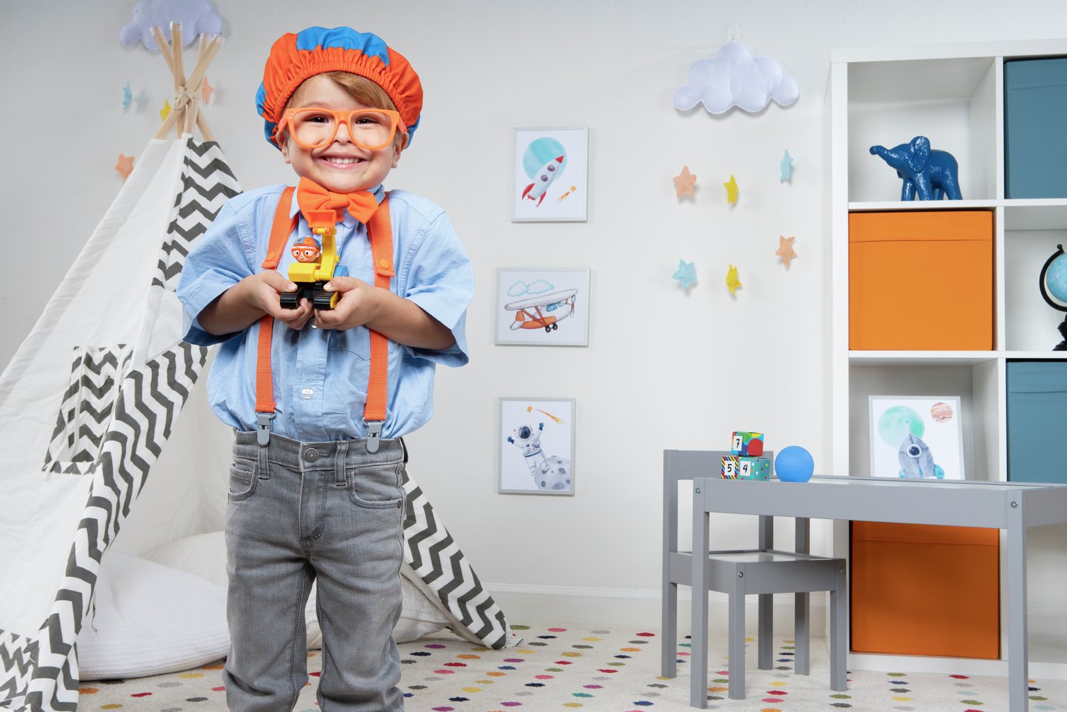 mr blippi toys